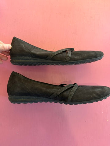 Pre-Loved Gabor Black Flats