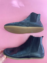 Load image into Gallery viewer, Pre-Loved Aintap Ankle Boot Size 45
