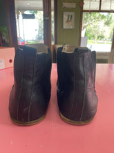Load image into Gallery viewer, Pre-Loved Aintap Ankle Boot Size 45
