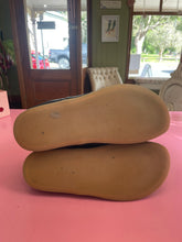 Load image into Gallery viewer, Pre-Loved Aintap Ankle Boot Size 45
