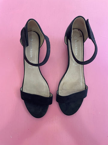 Pre-Loved Emerson Black Sandal Size 42