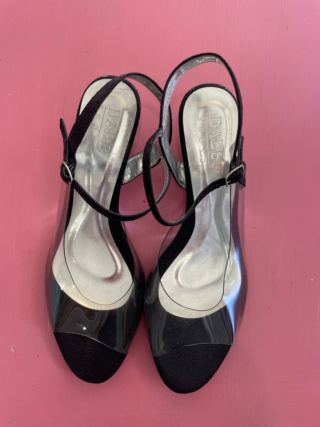 Pre-Loved Dabb Clear Size 43