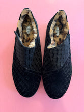 Load image into Gallery viewer, Pre-Loved Ziera Fliss Black

