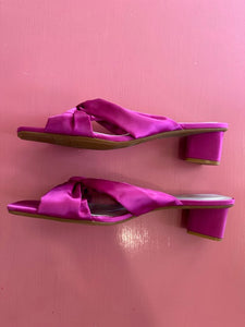 Pre-Loved Marco Santini Fuchsia Slide Size 45