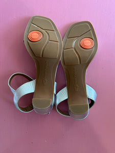 Pre-Loved Hush Puppies Tilos Size AU12
