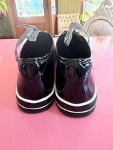 Load image into Gallery viewer, Pre-Loved Ziera Ashleen
