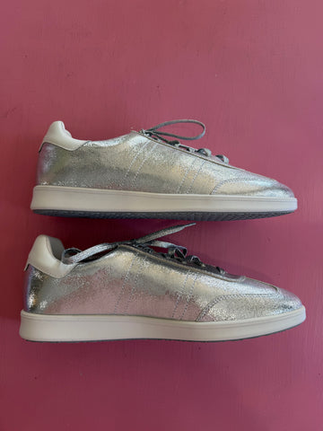 Pre-Loved Frankie4 Drew