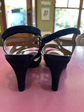 Load image into Gallery viewer, PL Naturalizer Pressley Size AU12
