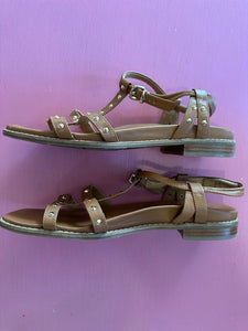 PL Hush Puppies Hip Size AU11