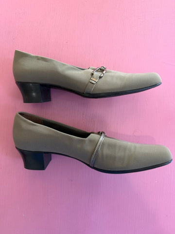 Pre-Loved Munro Cindi