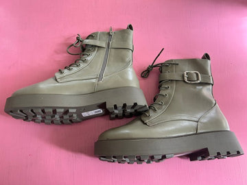 Pre-Loved ASOS Boot
