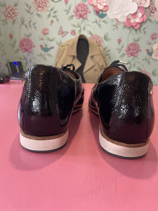 Pre-Loved Frankie4 Amelia II Size AU12