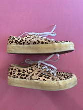 Load image into Gallery viewer, PL Human Premium Leopard Sneakers Size AU10
