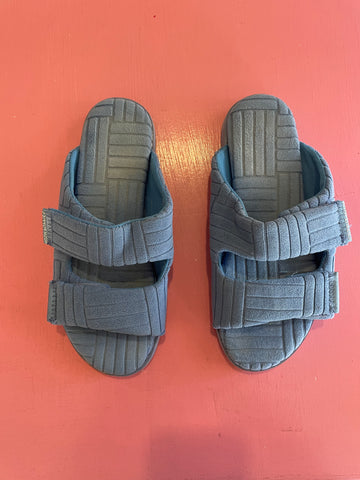 Pre-Loved Hush Puppies Terry Size AU10