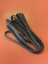 Load image into Gallery viewer, Pre-Loved Rilassare Timor Fresh Size 42/AU10
