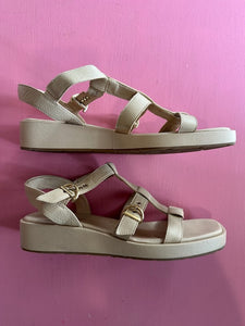 Pre-Loved Hush Puppies Equity Size AU11